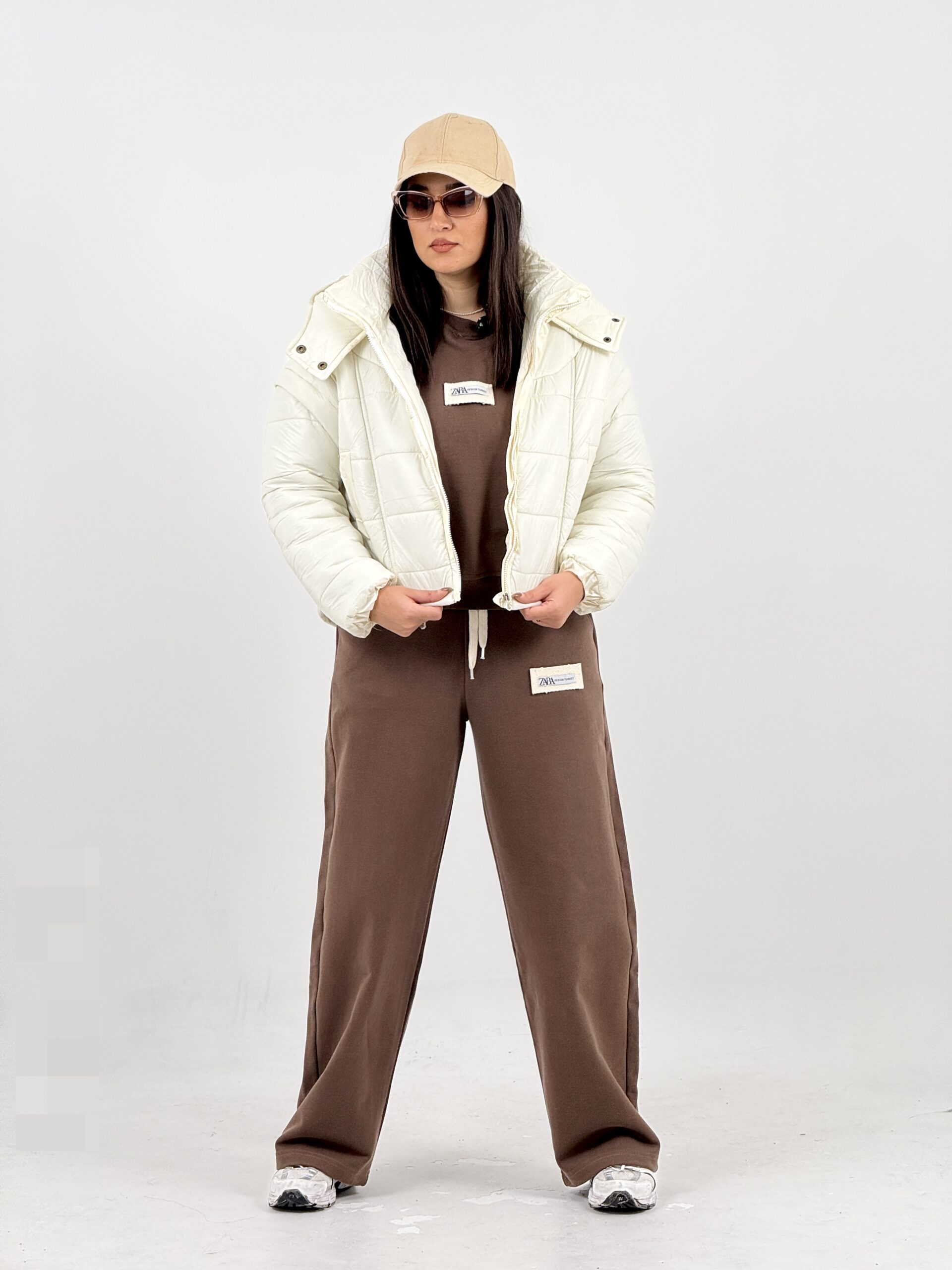 کاپشن پافرشو نگین