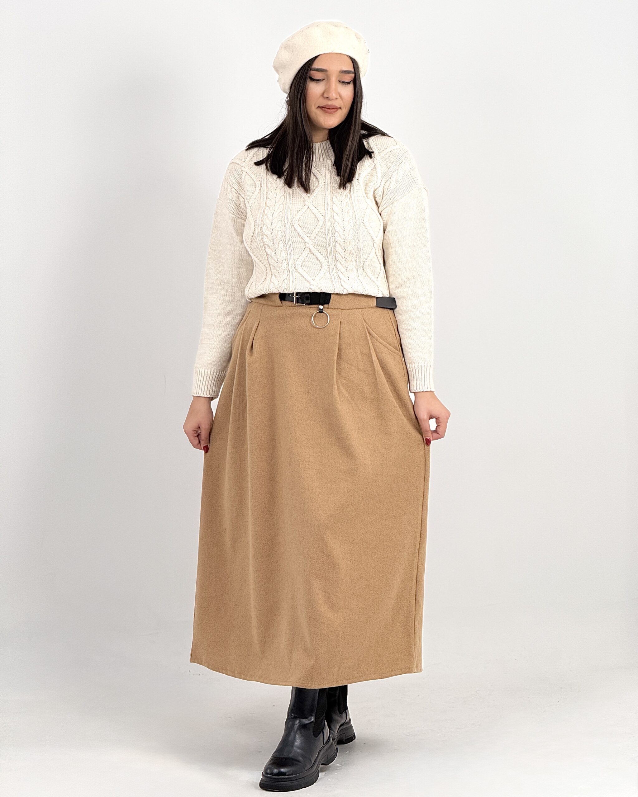 Alternative view of دامن هلیا