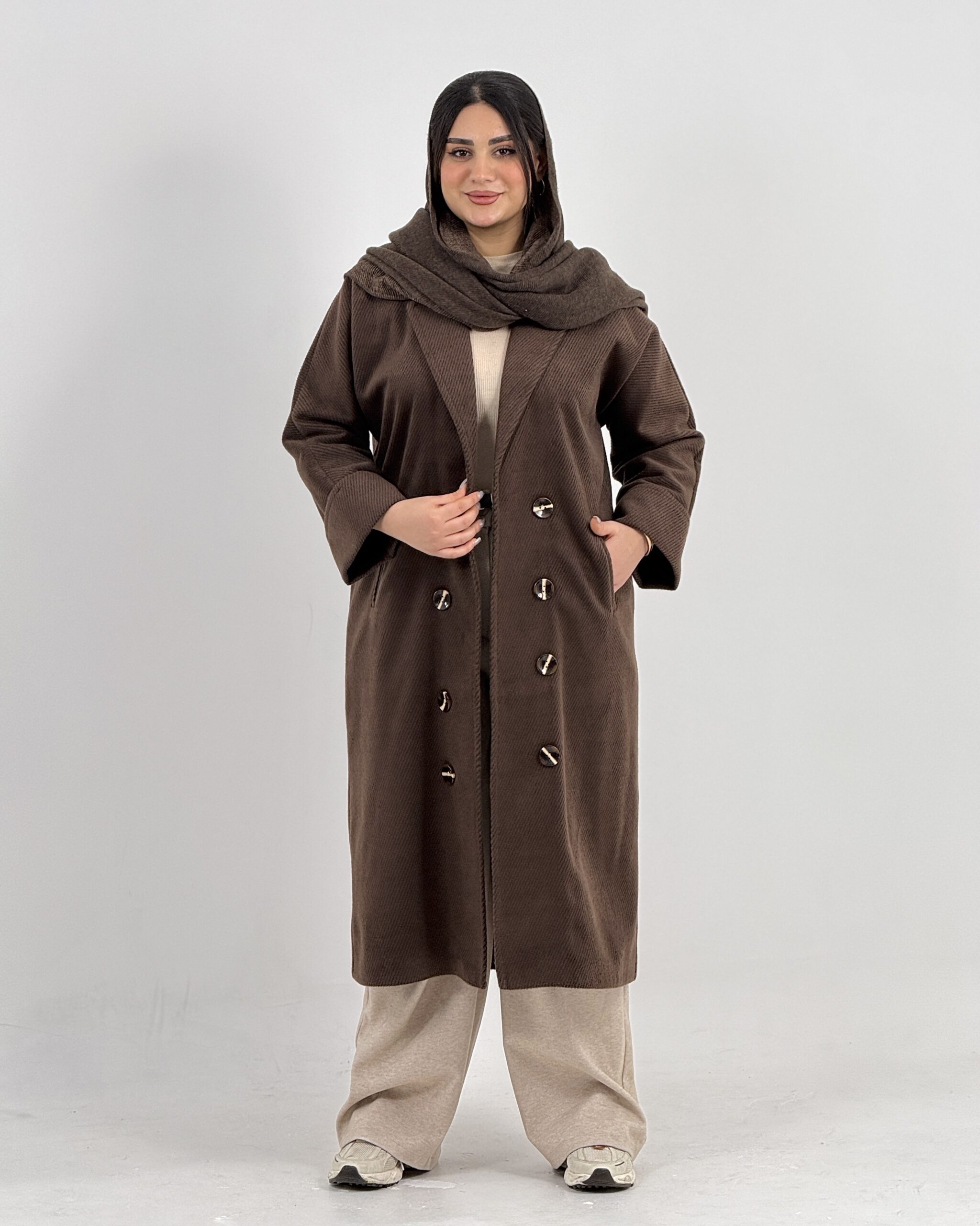 Alternative view of پالتو سونیا